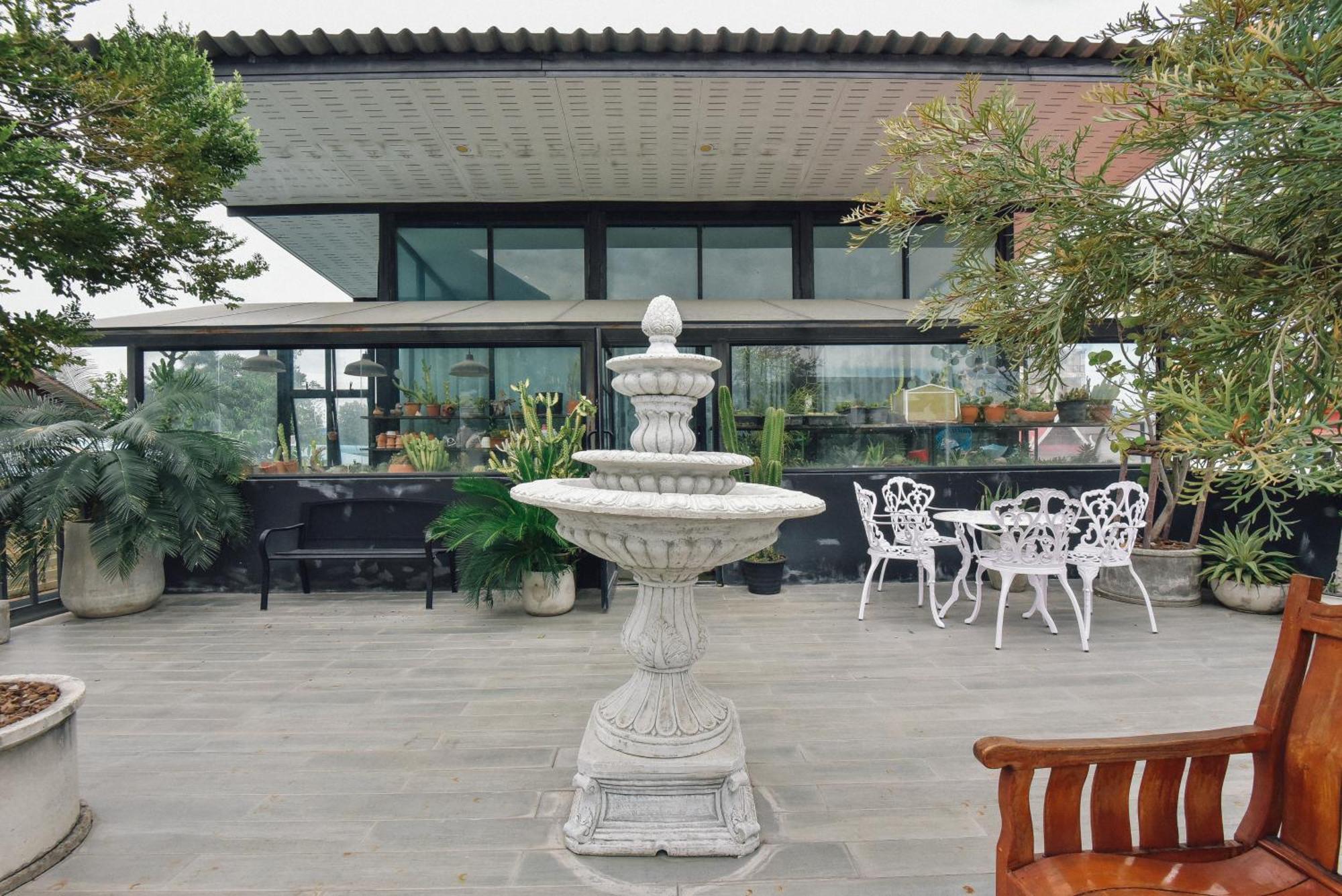 P.U. Inn Resort Ayutthaya Extérieur photo