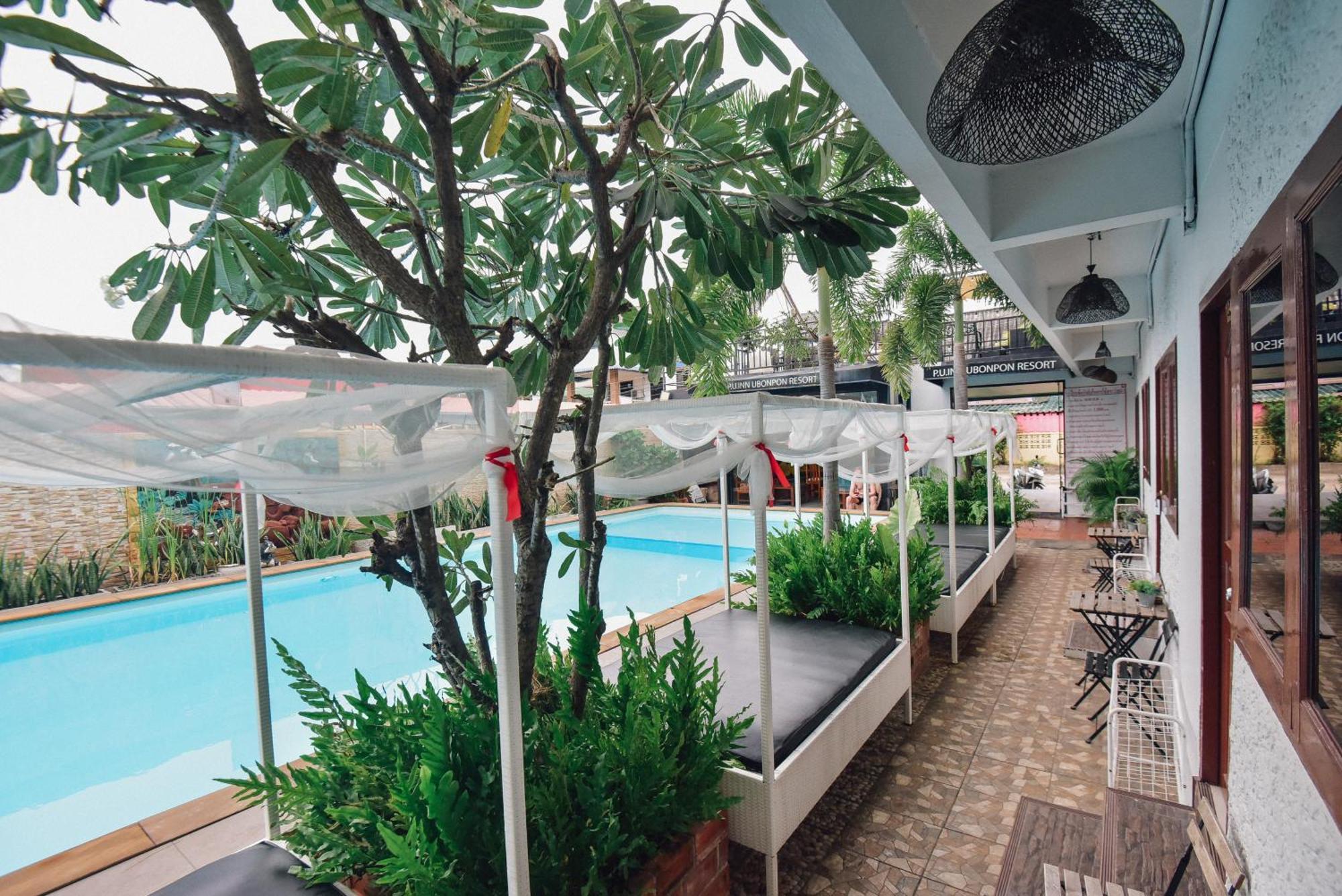 P.U. Inn Resort Ayutthaya Extérieur photo
