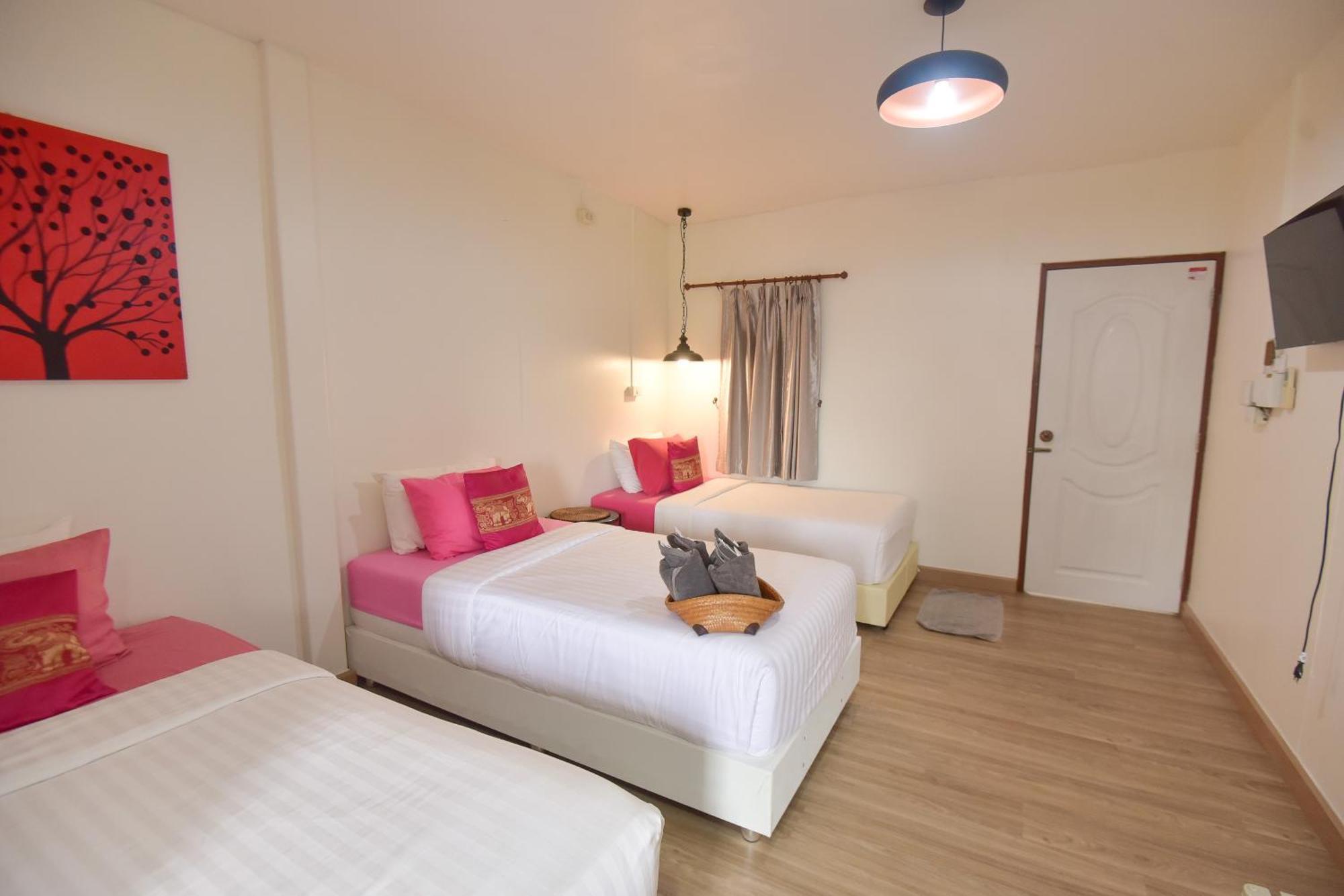 P.U. Inn Resort Ayutthaya Extérieur photo